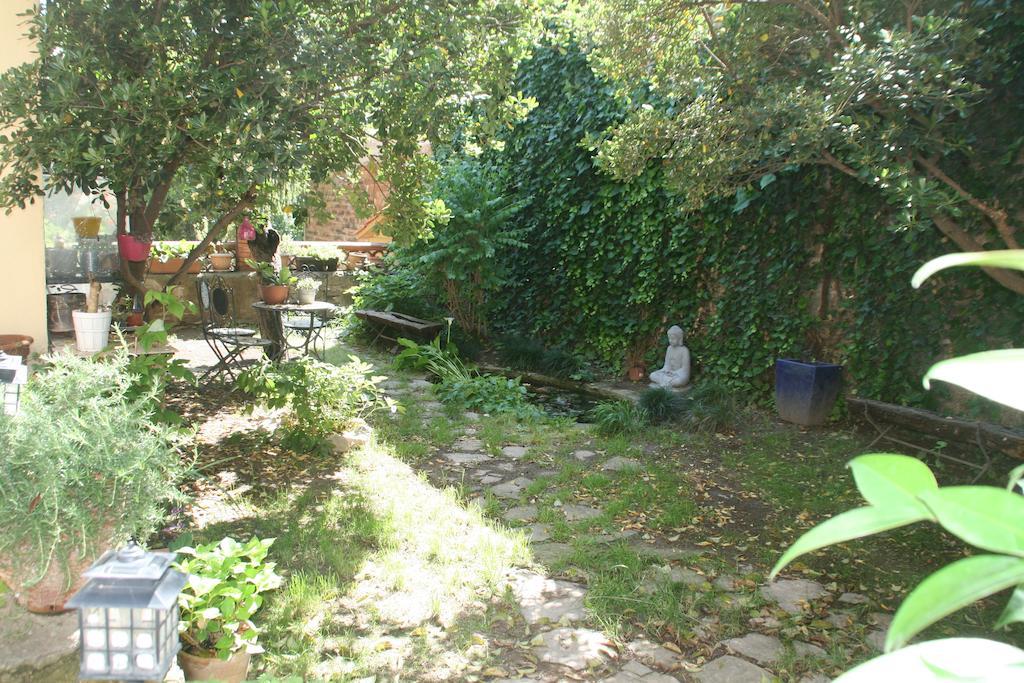 B&B Sallent Екстериор снимка