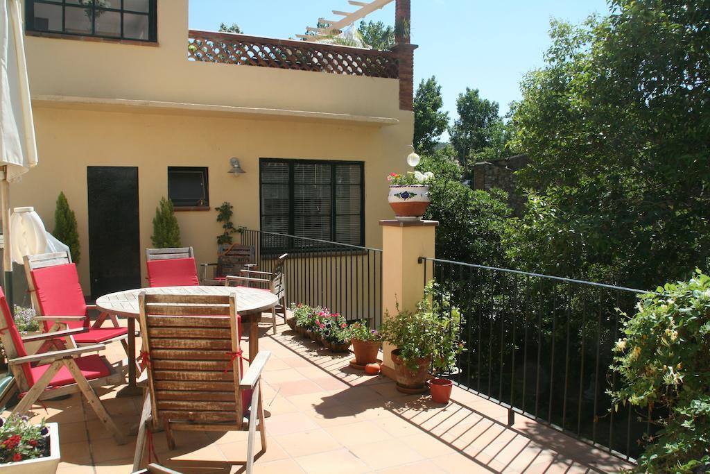 B&B Sallent Екстериор снимка